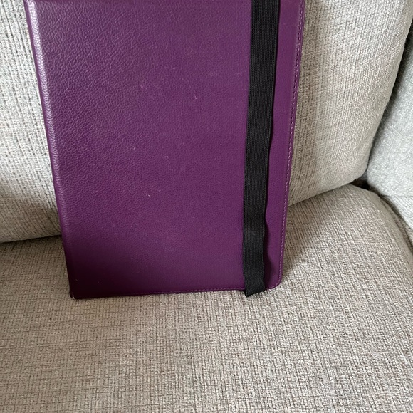 iPad Case - Picture 4 of 7